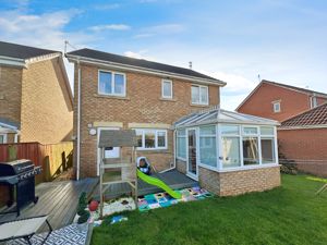 Photo 17- click for photo gallery